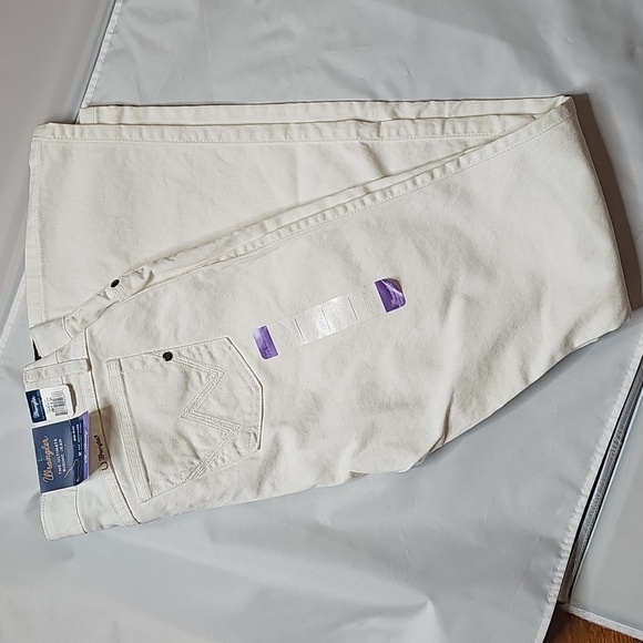 Wrangler Off-White Denim Pants - Picture 3 of 5